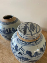 Load image into Gallery viewer, Pair of Ginger Jars