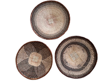 Load image into Gallery viewer, Woven African Charger
