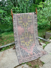 Load image into Gallery viewer, Turkish Rug - 9&#39;2&quot;x4&#39;
